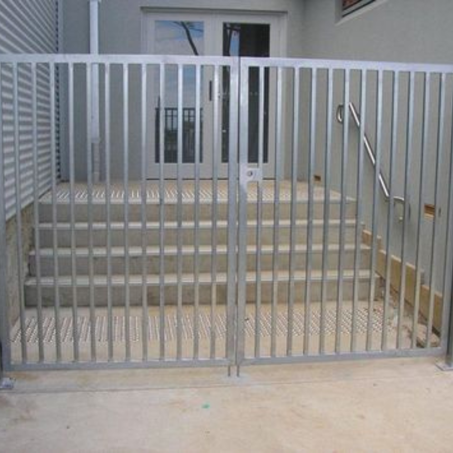 Tubular Gate 3