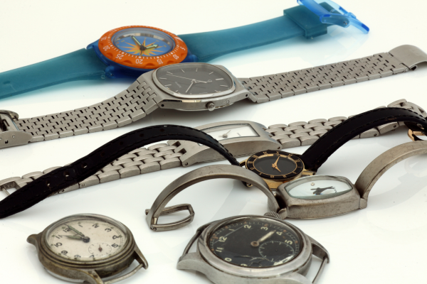  Strap & Bracelet Adjustments 