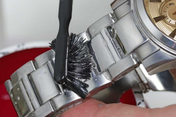 Cleaning & Polishing